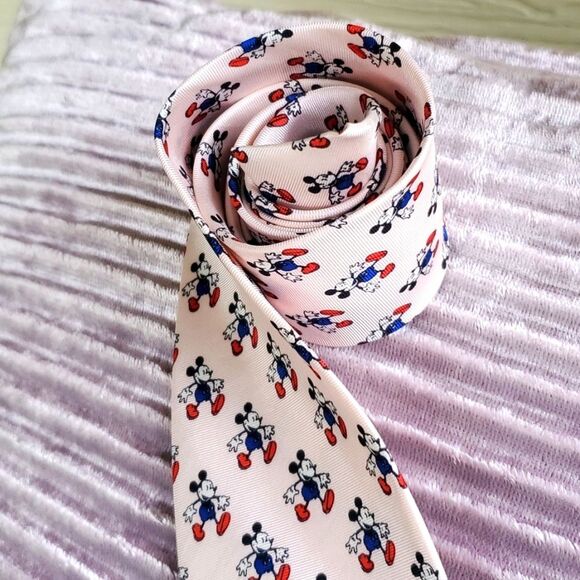 Disney Balacine 100% Silk Light Pink Mickey Mouse Necktie - Picture 2 of 5